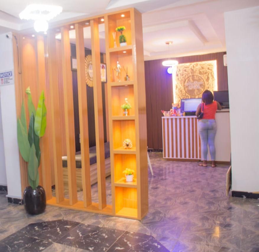 Montevar Hotel Exterior